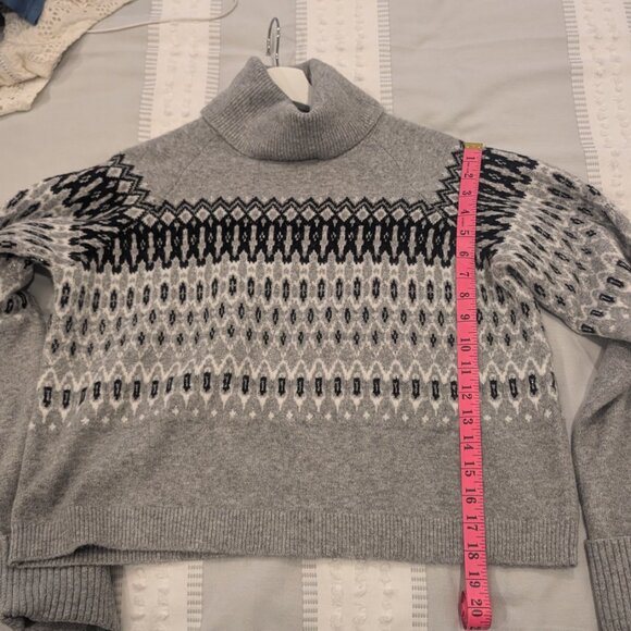 Cropped grey turtleneck - Picture 5 of 6